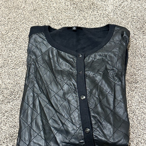 The Limited Black faux leather Cardigan medium - Picture 9 of 10
